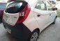 Selling White Hyundai Eon 2014 Manual Gasoline at 16000 km-3