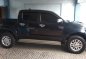 Selling Black Toyota Hilux 2012 for sale in Manual-2