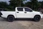 Selling 2nd Hand Toyota Hilux 2016 in Quezon City-1