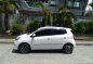 Selling 2nd Hand Toyota Wigo 2017 at 9000 km in Quezon City-2