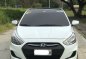 2nd Hand Hyundai Accent 2016 at 40000 km for sale-3