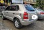 2nd Hand Hyundai Tucson 2006 Automatic Gasoline for sale in Caloocan-2