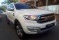 Selling Ford Everest 2016 Automatic Diesel in San Fernando-1