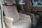 2nd Hand Toyota Alphard 2011 Automatic Gasoline for sale in Manila-3