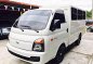 Selling Hyundai H-100 2017 Manual Diesel in Mandaue-0