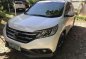 White Honda Cr-V 2013 at 30000 km for sale-1