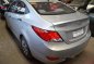 Selling Silver Hyundai Accent 2017 in Makati-5