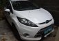 White Ford Fiesta 2013 at 49000 km for sale-0
