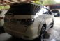 Selling White Toyota Fortuner 2015 in Pasig-3