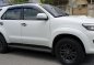 White Toyota Fortuner 2016 Manual Diesel for sale in Quezon City-1