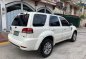 Selling 2nd Hand Ford Escape 2010 in Manila-1
