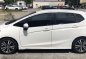 2nd Hand Honda Jazz 2016 at 27000 km for sale-9