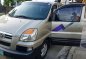 Selling 2nd Hand Hyundai Starex 2005 in Pateros-0