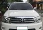 2nd Hand Toyota Fortuner 2011 at 120000 km for sale-1