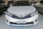 White Toyota Corolla Altis 2015 for sale Automatic-1