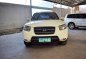 Sell White 2010 Hyundai Santa Fe in Manila-5