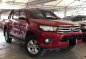 Selling 2nd Hand Toyota Hilux 2016 in Makati-2