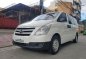 Selling Hyundai Starex 2017 Manual Gasoline in Quezon City-5