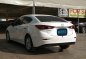 White Mazda 3 2015 at 15000 km for sale-4