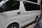 White Toyota Hiace 2016 at 28000 km for sale-1