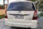 Selling White Toyota Innova 2013 at 50000 km -4