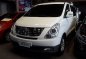 White Hyundai Grand Starex 2015 at 45359 km for sale-2