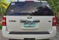 White Ford Expedition 2011 at 40000 km for sale -4