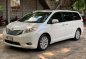 Selling White Toyota Sienna 2014 Van Automatic Gasoline at 24000 km in Quezon City-4