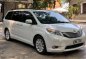 Selling White Toyota Sienna 2014 Van Automatic Gasoline at 24000 km in Quezon City-6