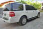 White Ford Expedition 2011 at 40000 km for sale -3
