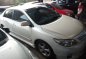 Selling White Toyota Corolla Altis 2013 in Makati-4