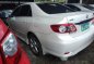 Selling White Toyota Corolla Altis 2013 in Makati-0