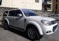 Selling White Ford Everest 2013 at 19351 km in Manila-0