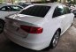 Selling White Audi A4 2016 Automatic Diesel at 18279 km -3
