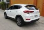 Sell White 2016 Hyundai Tucson Automatic Diesel at 28000 km -4