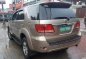 Toyota Fortuner 2006 Automatic Diesel for sale in Quezon City-3