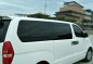 Selling Hyundai Grand starex 2006 Automatic Diesel in Talisay-2