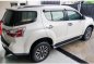 Selling Isuzu Mu-X 2017 Automatic Diesel in Quezon City-4