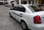 White Hyundai Accent 2010 at 150000 km for sale-4
