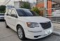 Selling 2nd Hand Chrysler Town And Country 2009 in Muntinlupa-5