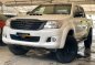 Selling Toyota Hilux 2013 Manual Diesel in Makati-6