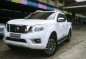 White Nissan Navara 2017 at 17640 km for sale-2