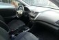 Red Hyundai Accent 2017 at 9000 km for sale -6