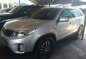 Selling Silver Kia Sorento 2014 at 10000 km in Manila-2