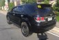 Selling Black Toyota Fortuner 2015 Automatic Diesel at 48000 km in Quezon City-3