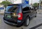 Selling 2nd Hand Chrysler Town And Country 2012 in Pasig-2