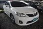 Sell White 2014 Toyota Corolla Altis at 48000 km-0