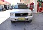 Selling Ford Everest 2005 at 100000 km in Lemery-5