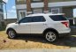 Sell White 2014 Ford Explorer Automatic Gasoline -1
