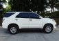 Selling White Toyota Fortuner 2014 Automatic Gasoline in Manila-2